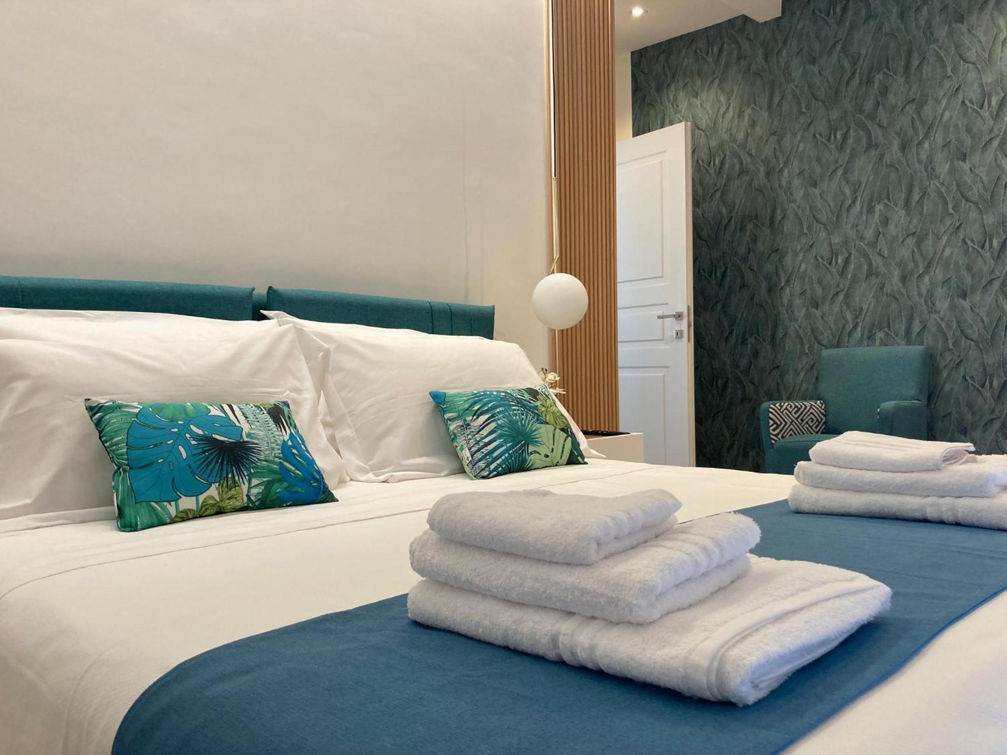 Strettomare-Business & Travel Apartment Reggio di Calabria Bagian luar foto