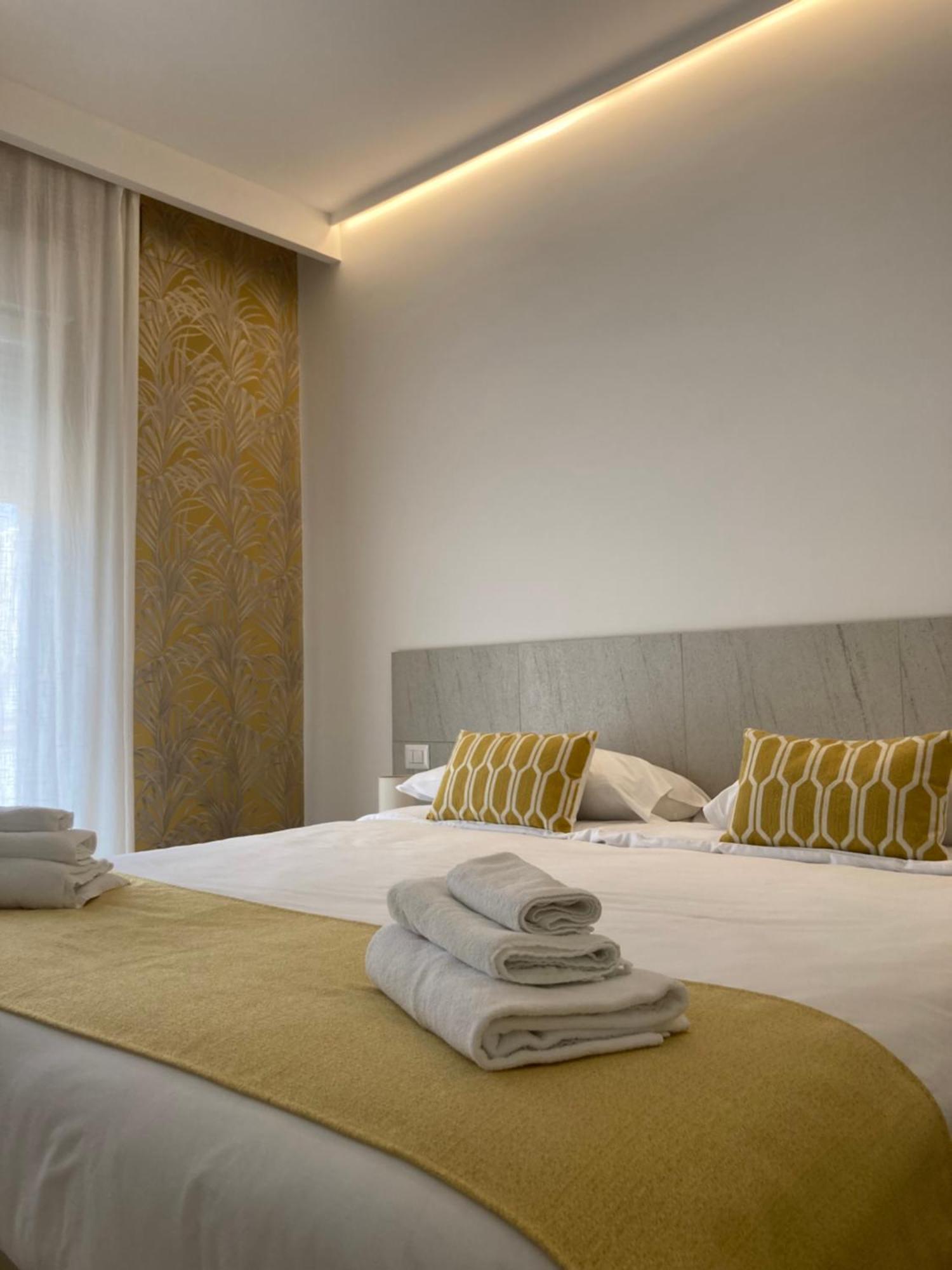 Strettomare-Business & Travel Apartment Reggio di Calabria Bagian luar foto